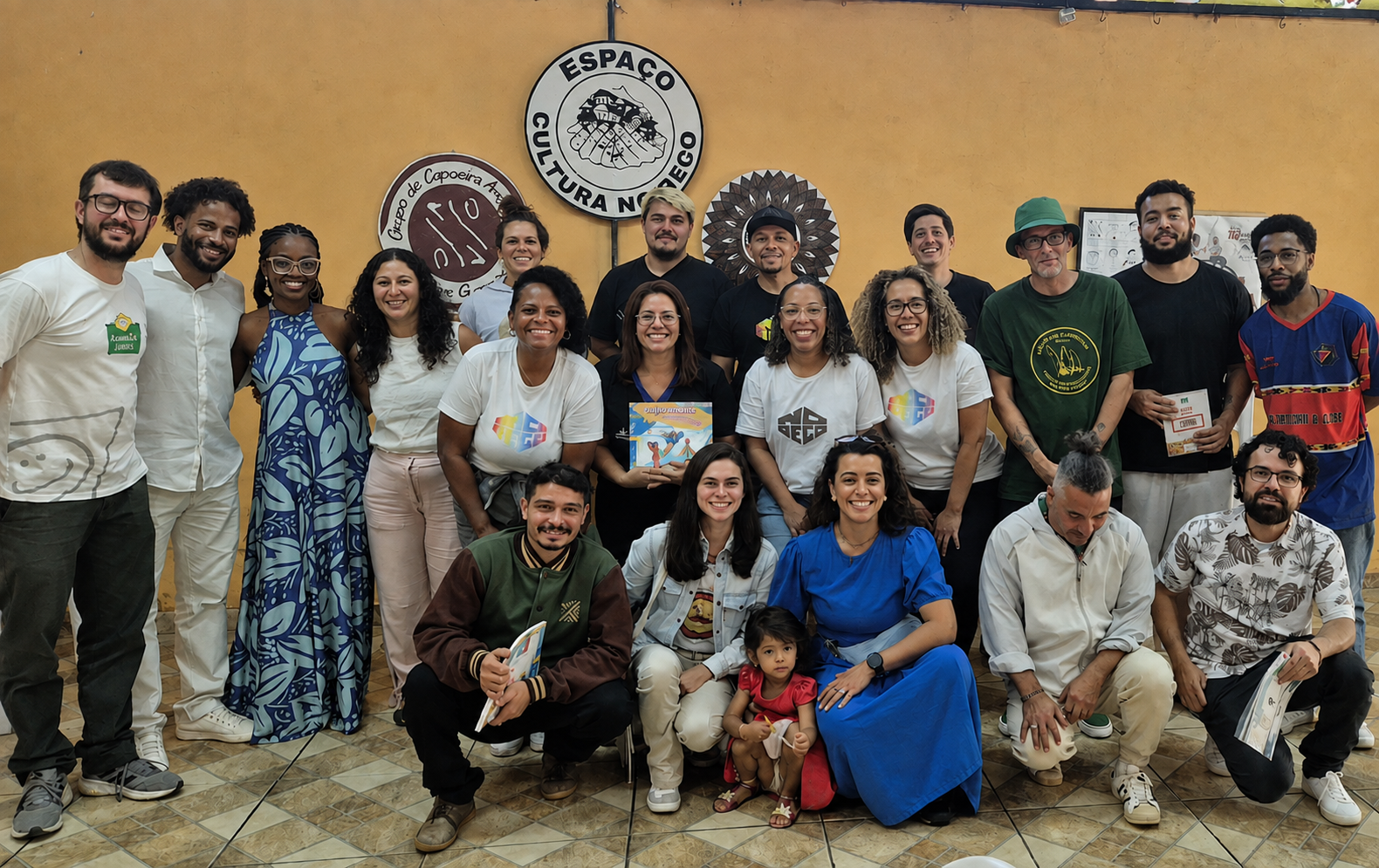 Cultura no Beco e Macacos Vive