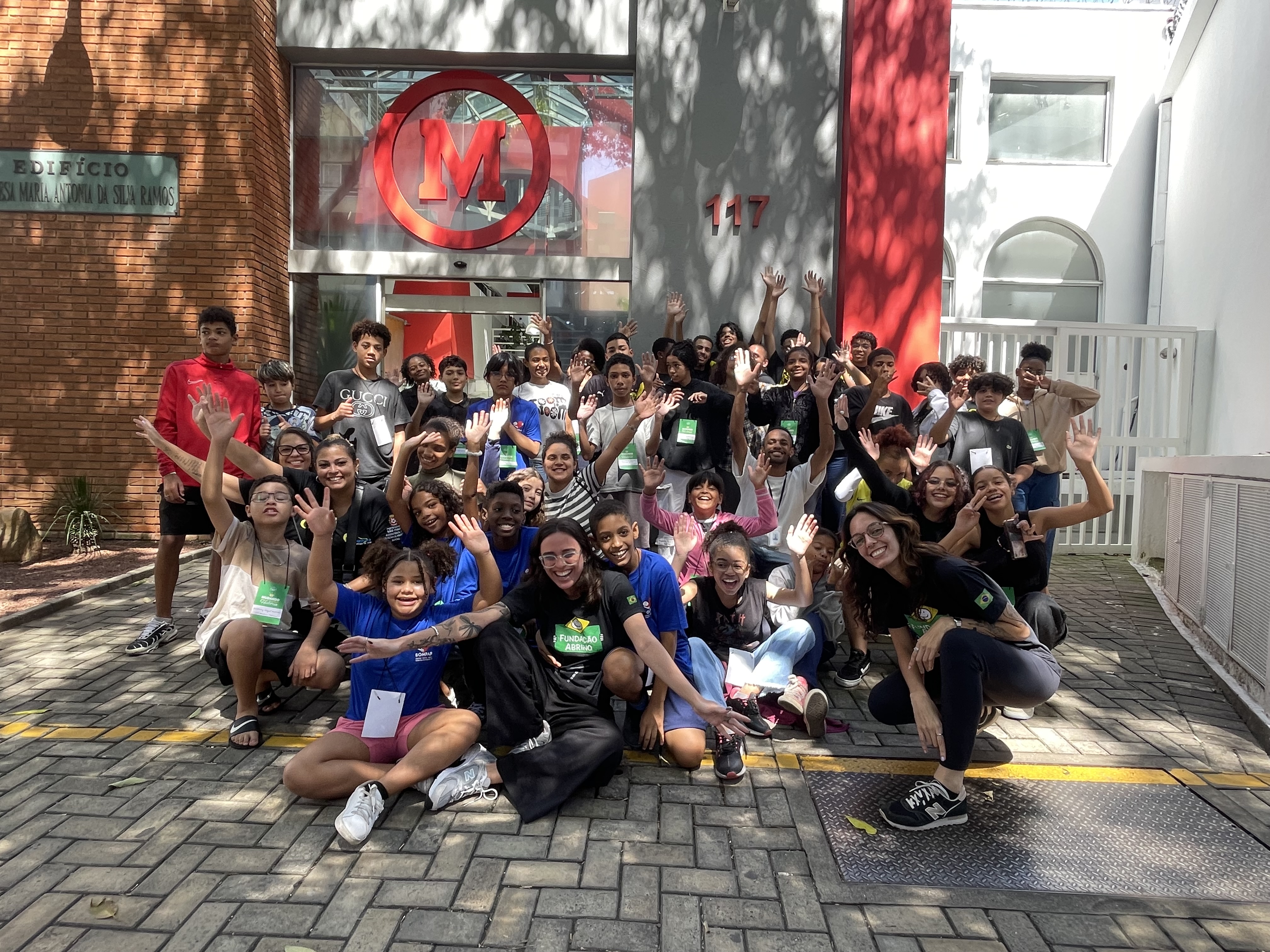 Encontro com adolescentes mediadores de leitura