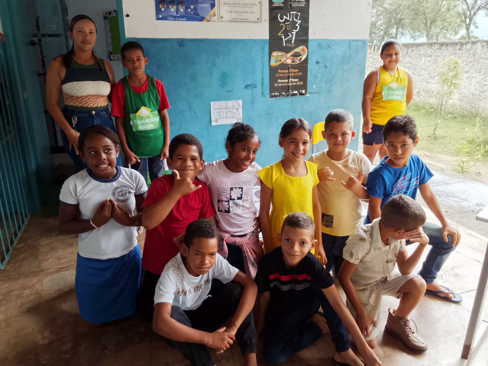 Alunos da Escola Municipal Manoel Tenório