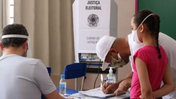 Juventudes com sonhos atacados vai às urnas