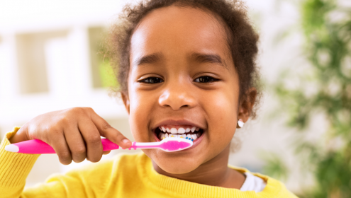 Saiba como cuidar da higiene bucal das crianças  