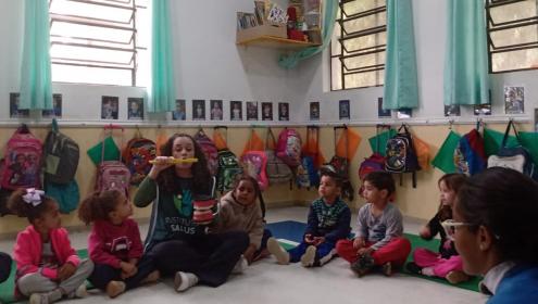 Fundação Abrinq e Instituto Salus levam alegria e cuidado com a saúde bucal às crianças do Jardim Educandário, em Raposo Tavares - SP