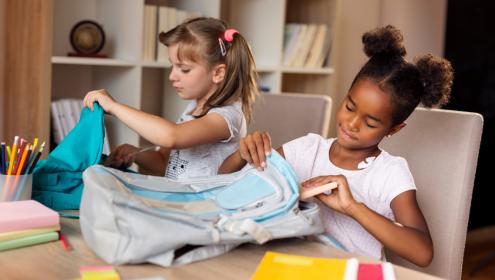 Conheça os quatro pilares da Educação fundamentais para o desenvolvimento de crianças e adolescentes