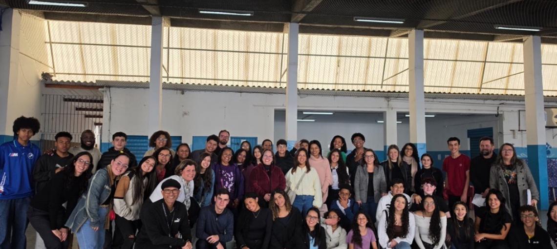 Fundação Abrinq realiza formação para vice-diretores e jovens acolhedores de escolas do Programa Ensino Integral